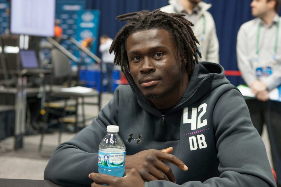 ACCORDING TO REPORT: 49ers key player is willing to divorce his wife due to…