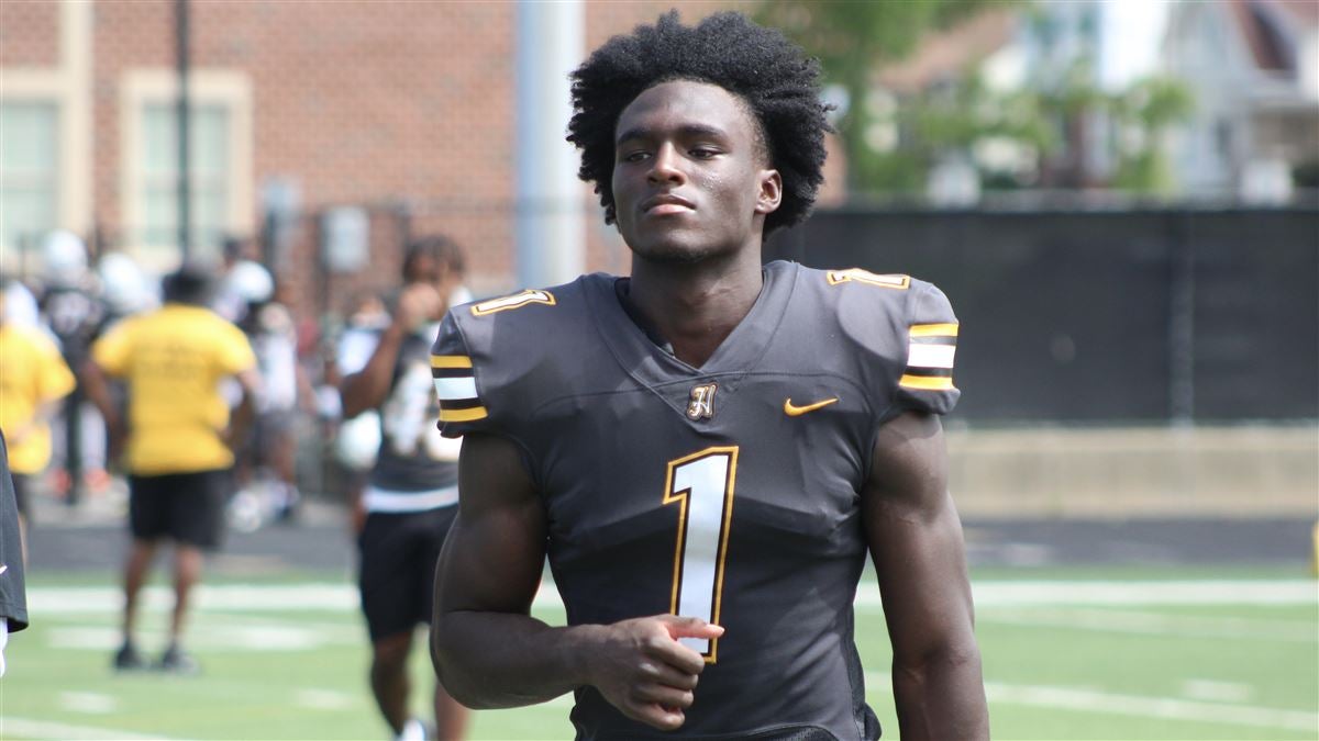 Marquise Davis   Commited to Tennessee Vol  Trade following his…