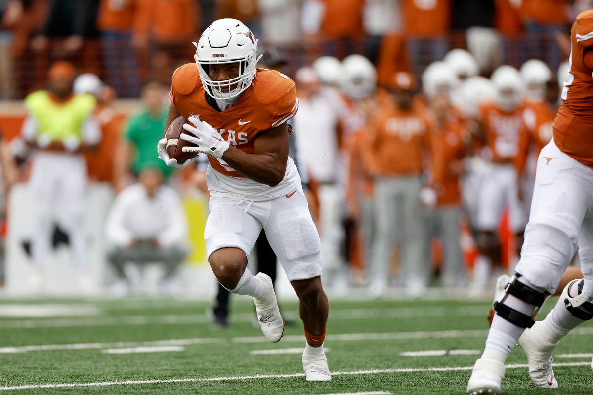 APPROVED IN: Bills confirm signing with Texas top WR; about $55.06 million for two year contract due to…