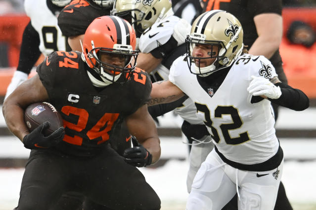 Done Deal: Cleveland Browns finally succeeded on re-signing Nick Chubb  with  an agreement  of one year contract for $17 million added to his salary