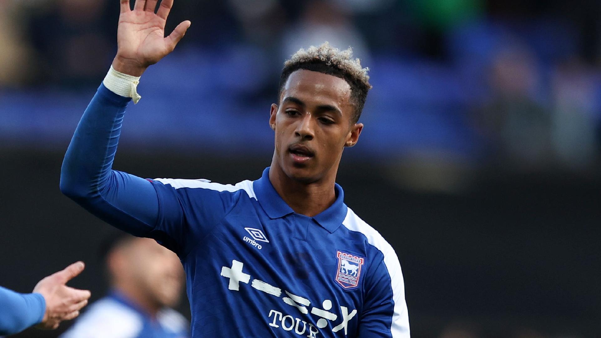 Omari Hutchinson makes final Ipswich  transfer decision after final game against  Huddersfield  with sucessful loan…