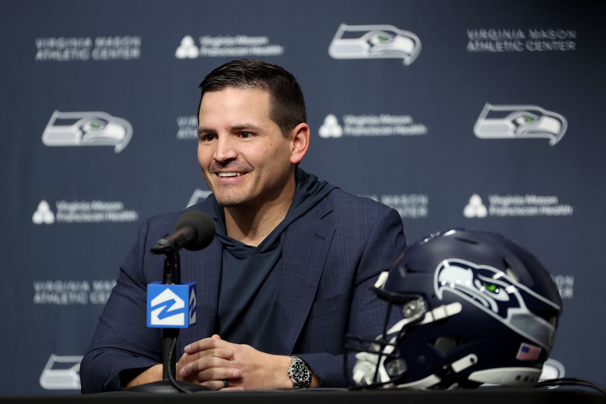 Seahawks Coach Mike Macdonald Officially Names another Starting QB following his…