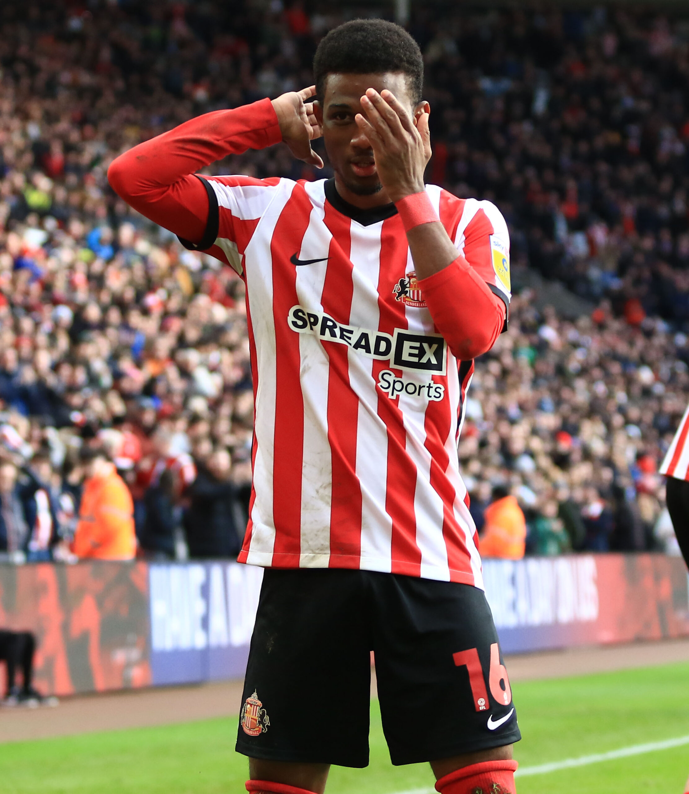 Major Signing News: Sunderland to Re-Sign Top Star with Record-Breaking Salary Increase to £80 Million