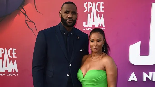 ANOTHER TOP VIRAL NEWS:  Lakers key star Lebron James announce a brutal news about his wife Divorce letter