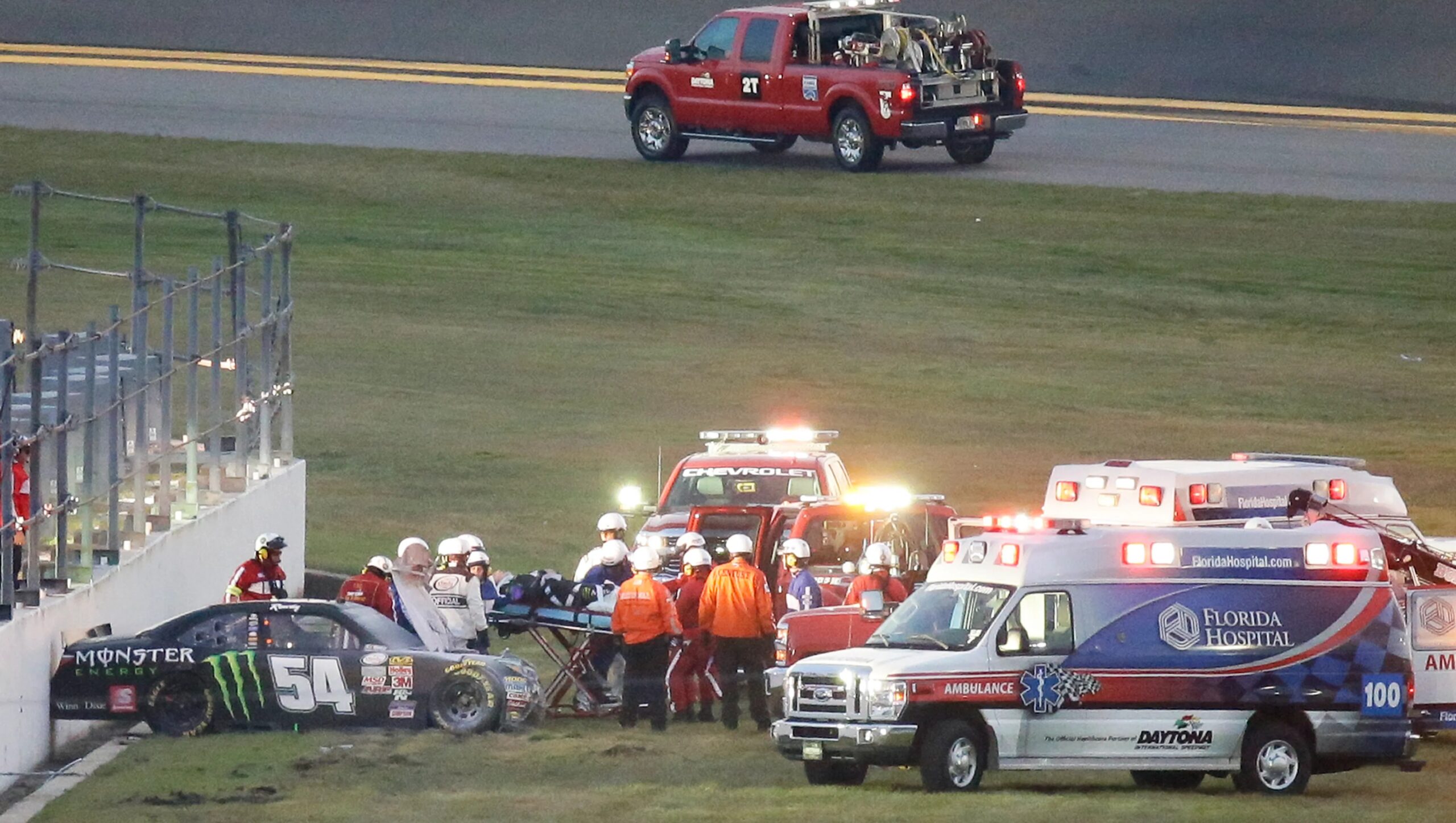 Bad News: The 33-year-old driver Sustains Career-Ending Injury During Raceway At…