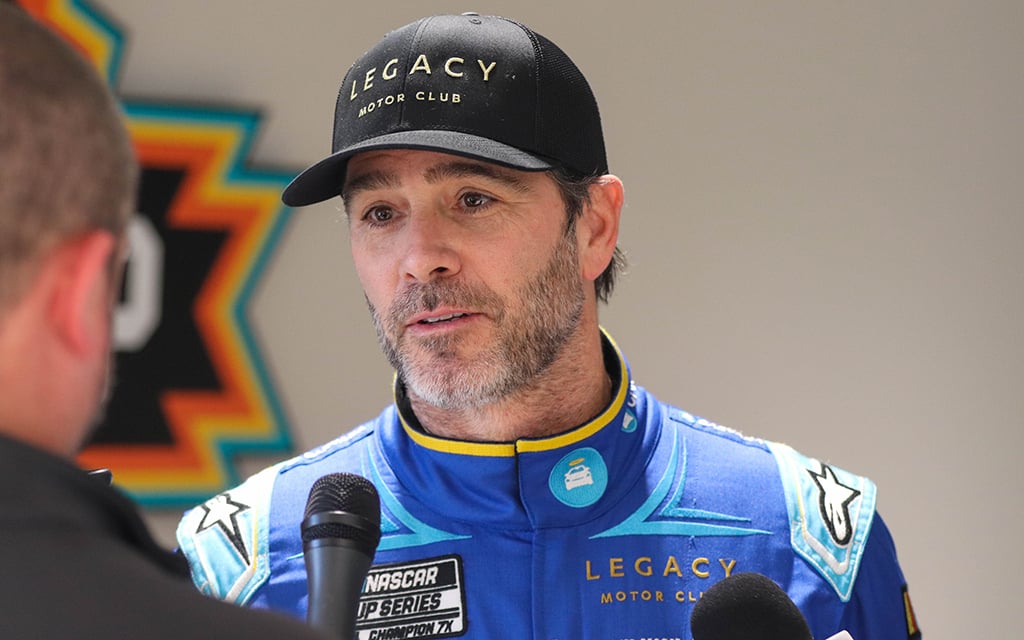  48 years Jimmie Johnson announce His Retirement from NASCAR Motorsport following His Recent family Tragedy…