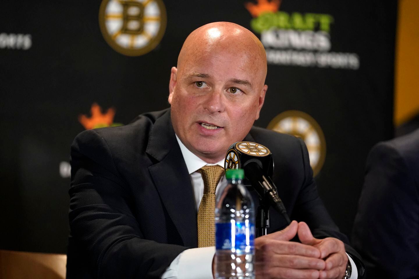 SAD NEWS:  Boston Bruins Sack Coach Jim Montgomery and 5Bruins players have been ban due to the incident that just happened