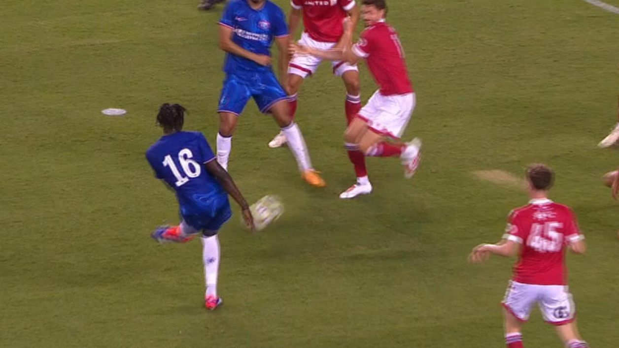 Big Blow: Wrexham FC Faces Two Crucial Injuries After thrilling Draw Against Chelsea – The Duo May Be Out for Three Months
