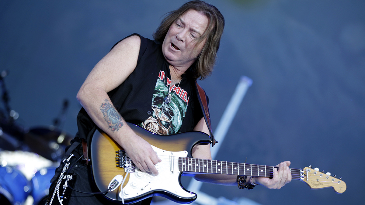 HEARTBREAKING SAD NEWS: Iron Maiden’s Legendary Guitarist David Murray Suffers Serious Heart Attack: Fans Fear for His Life