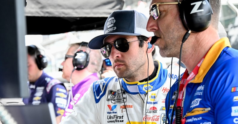 SHOCKING NEWS: Nascar Top drivers have been Band to participate in Darlinton speedway..