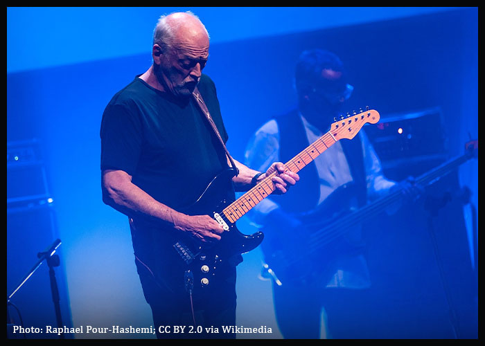 ANOTHER SETBACK: Pink Floyd Singer guitarist has announced cancel his first album in nine years, “Luck and Strange due to