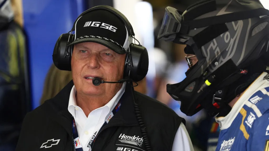 SO SADLY: Hendricks Motorsports 4-drivers Are in serious Misunderstanding with their selves which the owner Rick Hendricks Try to settle it but he could not and its resolve to…