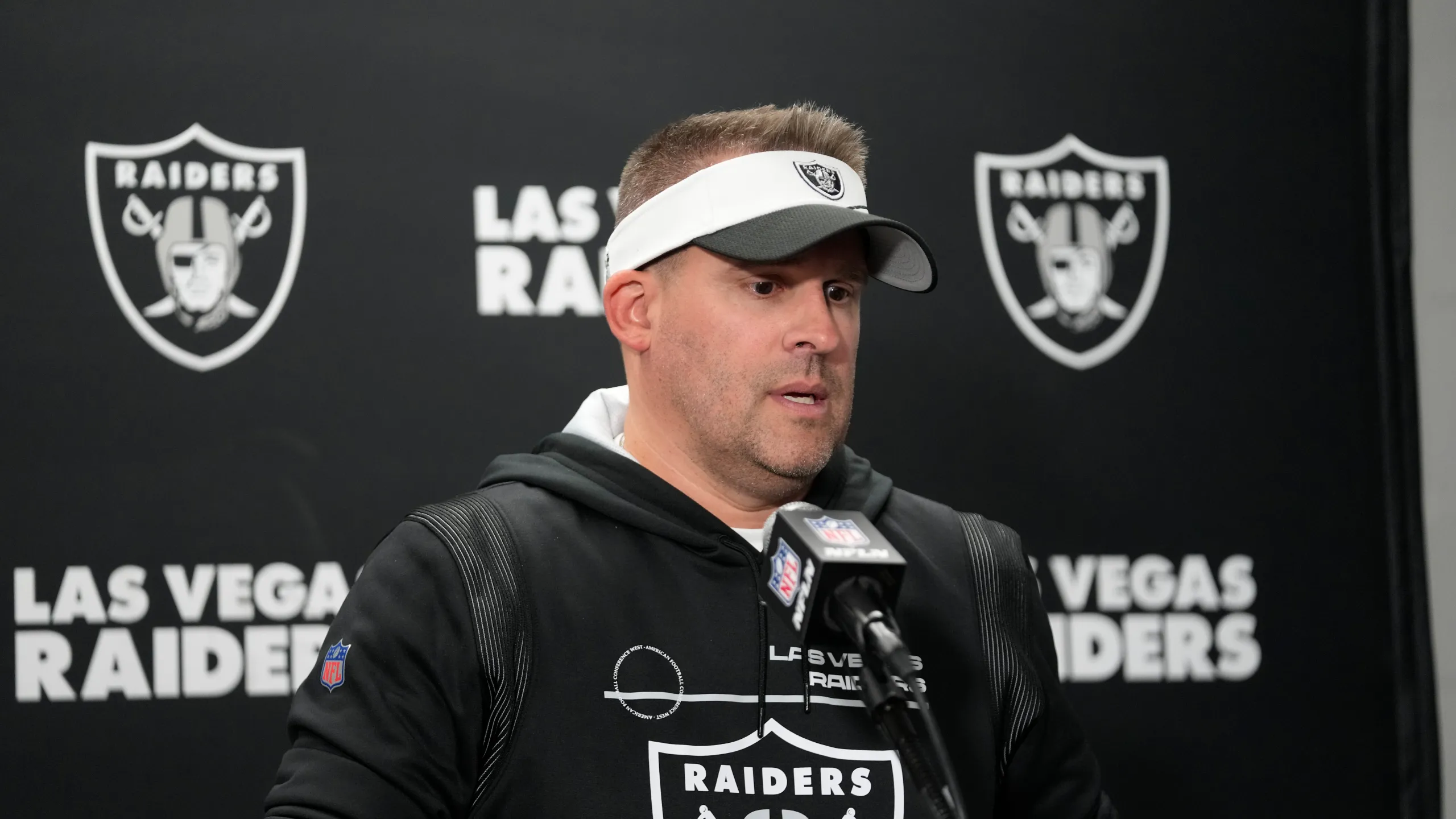 Good News: Just In Las Vegas Raiders Confirm To Reached Mutual Agreement to Re-sign Top Experience Star…