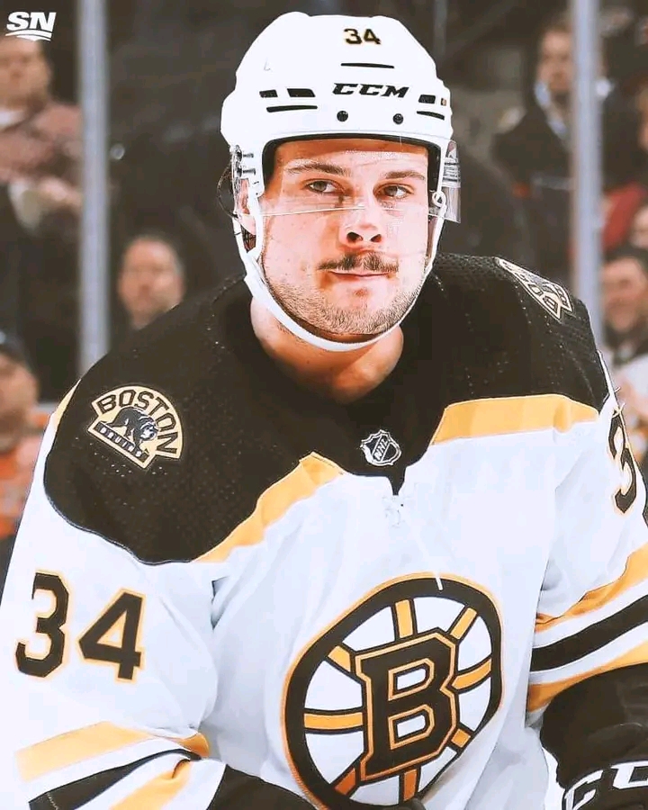 Deal Accepted: Auston Matthews finally aagrees with Boston Bruins on their contract offer to leave…..