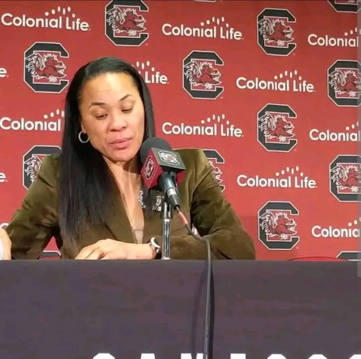 A SHOCKING DEAL: Dawn Staley BREAKS SILENCE on MiLaysia Fulwiley’s SHOCKING LSU Move—‘This Was NEVER About Basketball’ following her…..