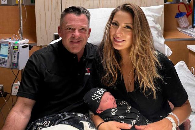 Tony Stewart celebrates Wife beating ovarian cancer after facing…
