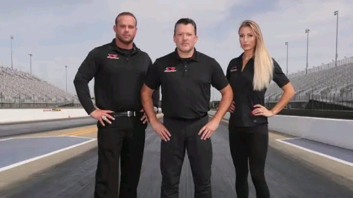 Tony Stewart Secures $15.5M Netflix Deal for Eldora Speedway Dirt Racing Film What’s coming isn’t just a documentaryit’s a full-throttle tribute to the dirt racing empire that defined a generation. Legendary rivalries, unseen footage, and the raw soul of Eldora Speedway are about to hit your screen harder than ever…..