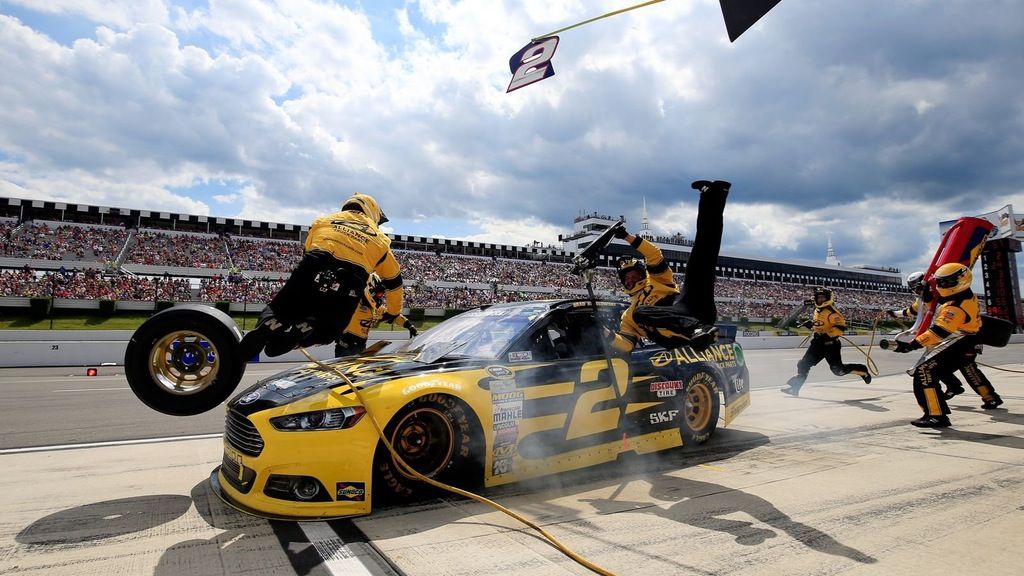 SAD NEWS: NASCAR Issues Weekly Penalty Report: Four Pit Crew Members Suspended Following Wheel Infractions at Charlotte