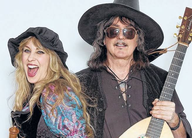 OFFICIAL NEWS: BLACKMORE’S NIGHT Announces 25th Anniversary Edition of Shadow of the Moon which set to release on….