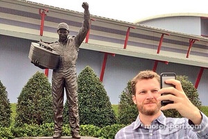 Dale Earnhardt Jr. each time passes his father  statue Earnhardt he feels a mix of pride and pain. “It’s hard not to be emotional,” he’s said in interviews. “It’s a beautiful thing, but it also hits you right in the heart